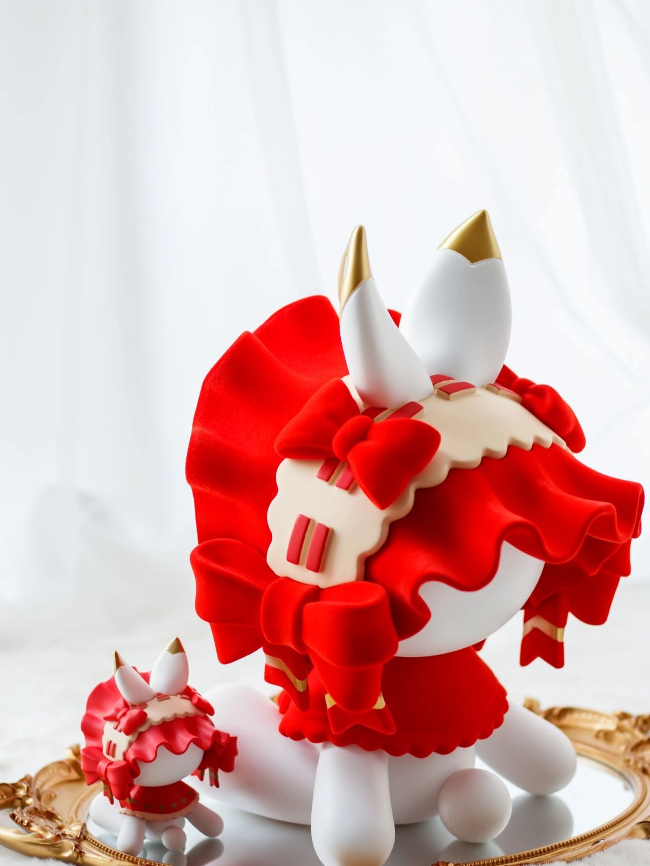 【Sale】EMMA 300% Size Berry Figurine【Emma】