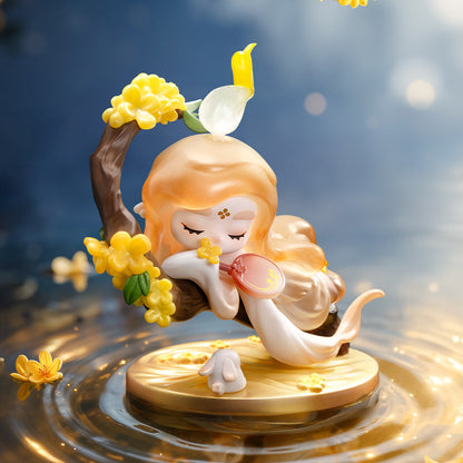 【Sale】CHAKA Moon Gazing Figure