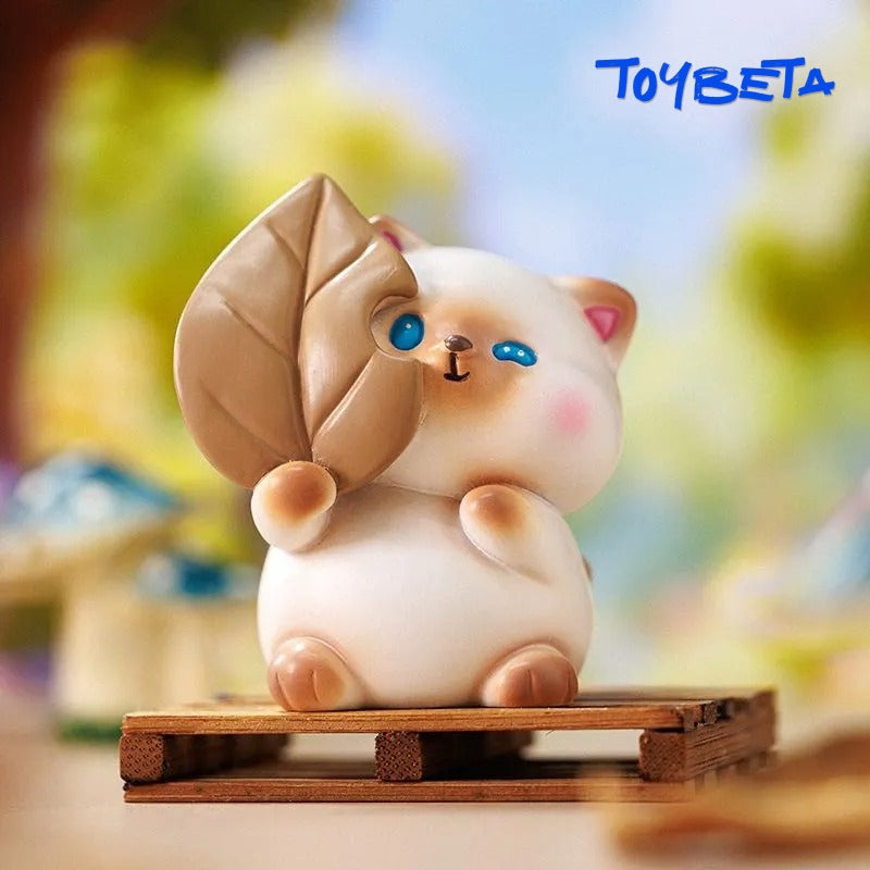 Leaf-Picking Meow Series Blind Box Mini Figures [Material: Resin]