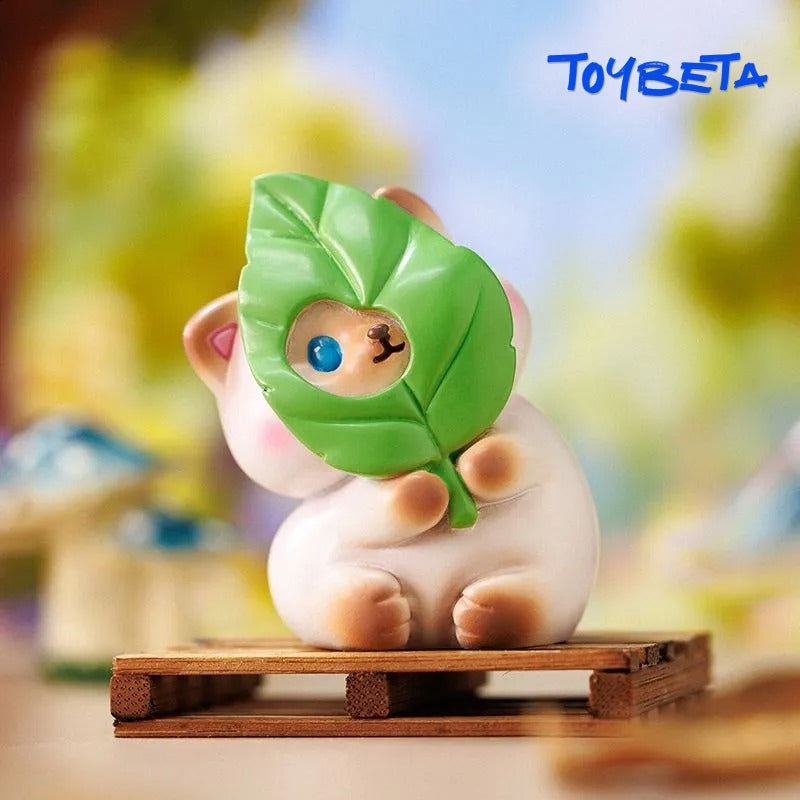 Leaf-Picking Meow Series Blind Box Mini Figures [Material: Resin]