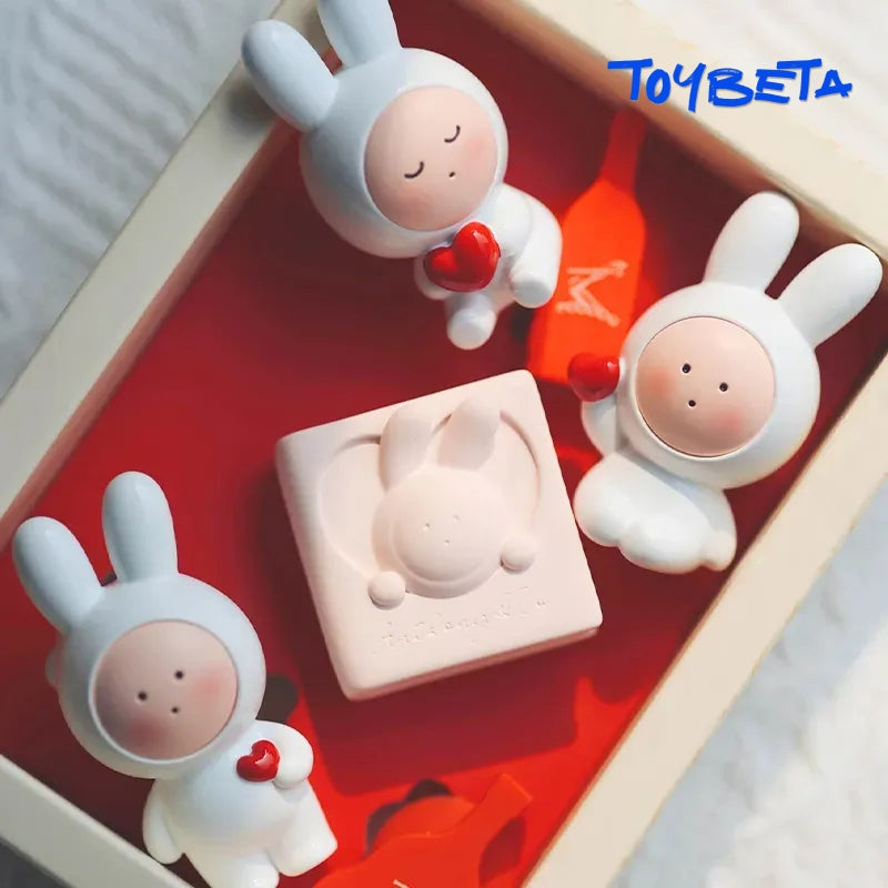 MEICHAI Anthony's Bunny： Mini Lover-20th Anniversary Artist Series Mini Resin Figures