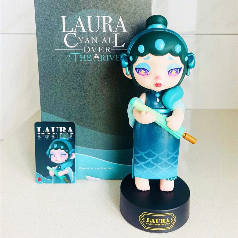 Laura 200% Size Big Figure