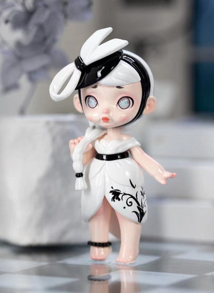 Laura The Charm Of Faded Hues Series Blind Box【Toycity】